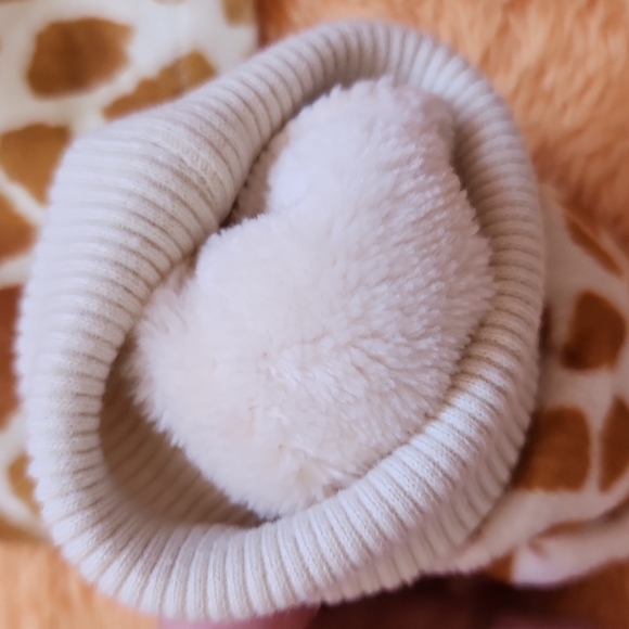 Baby leopard skirt and booties, sz 6-18 months - Picture 5 of 11